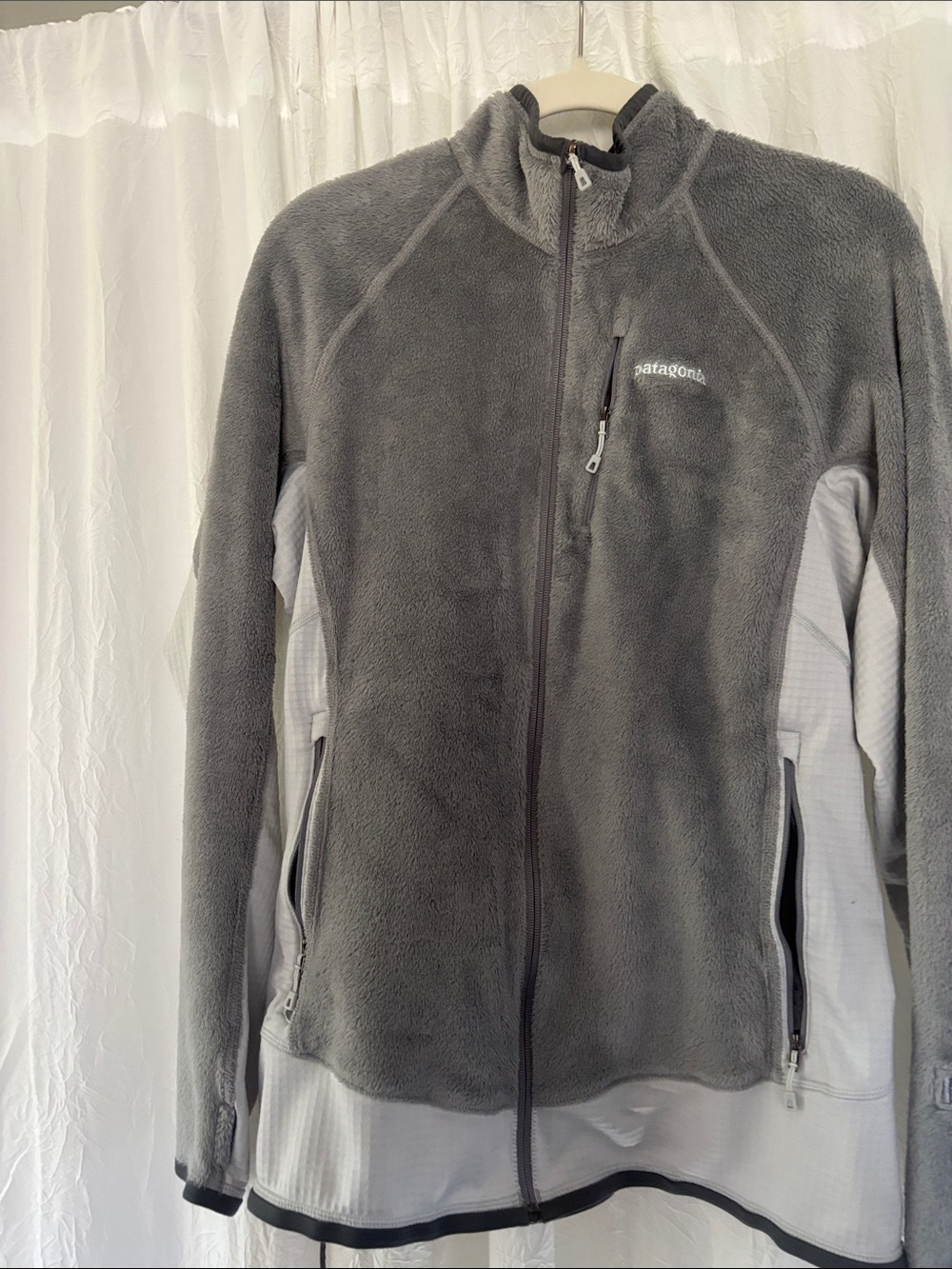 Patagonia Gray Women's Full-Zip Teddy Fleece Jacket
